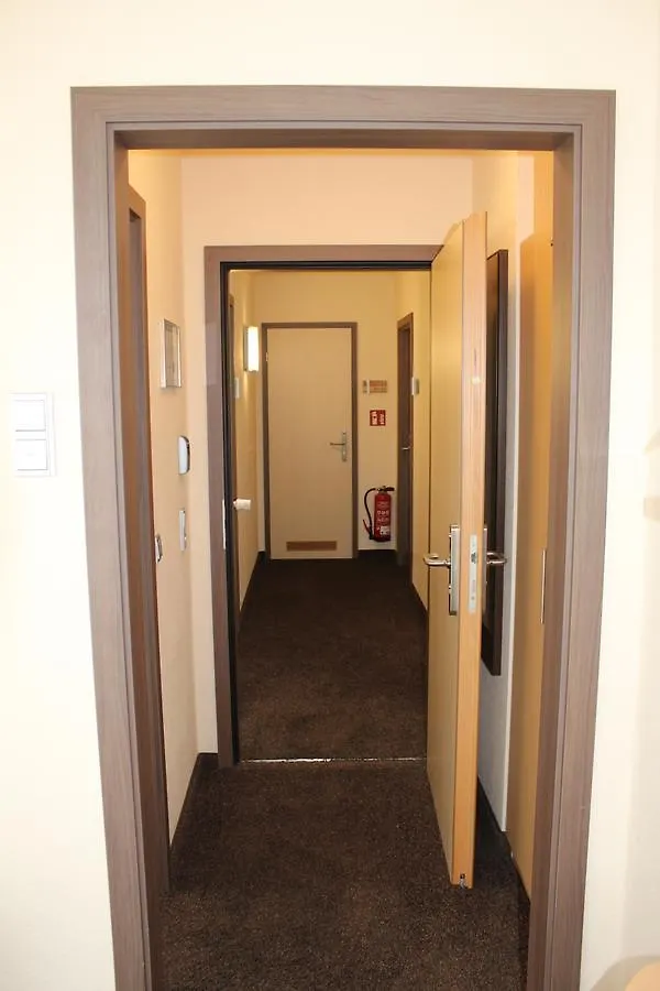 Hotel Berkheimer Hof Эсслинген Германия